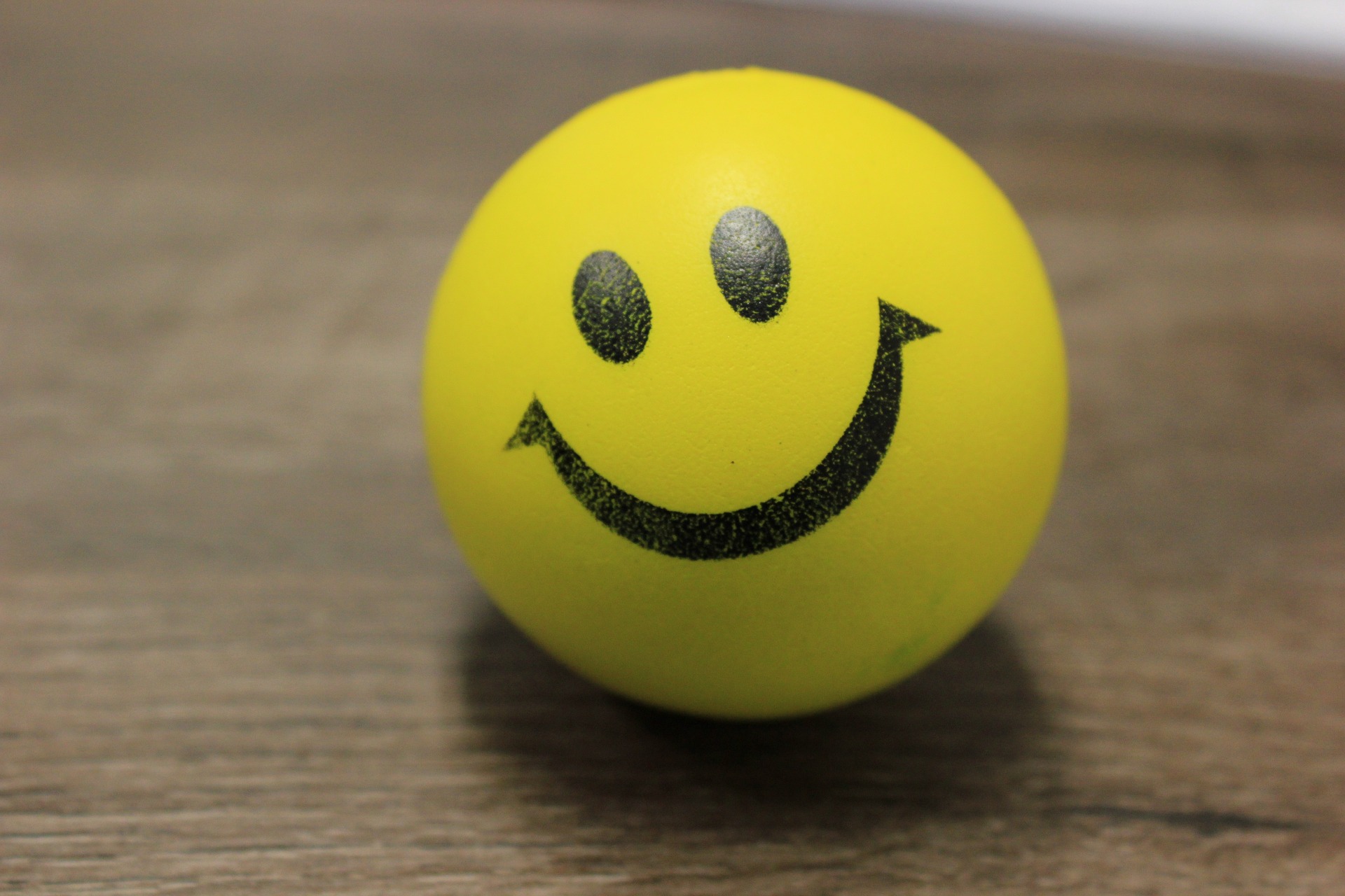 smiley-427160_1920
